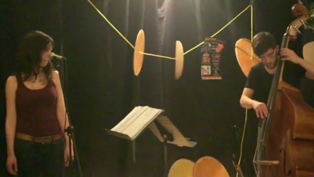 Maud Madec Live à Pacha Mama