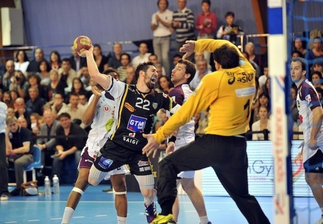 PAUC-NANTES : Le Clip officiel (Aix Handball)