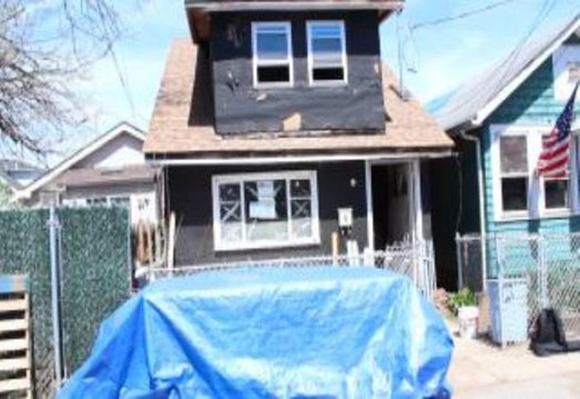 Staten Island, New York Still Struggling Six Months After Hurricane Sandy