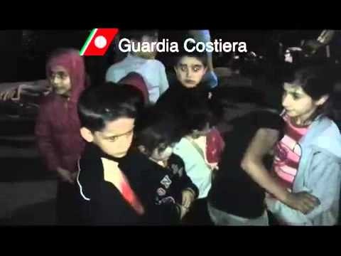 Reggio Calabria - Sbarco e soccorso di migranti (02.05.13)
