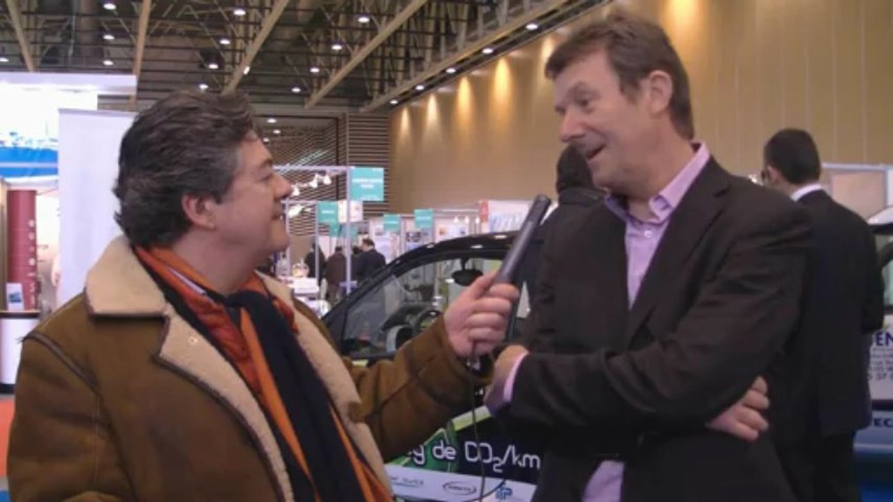 Essai d'un vehicule hybride gaz-electrique