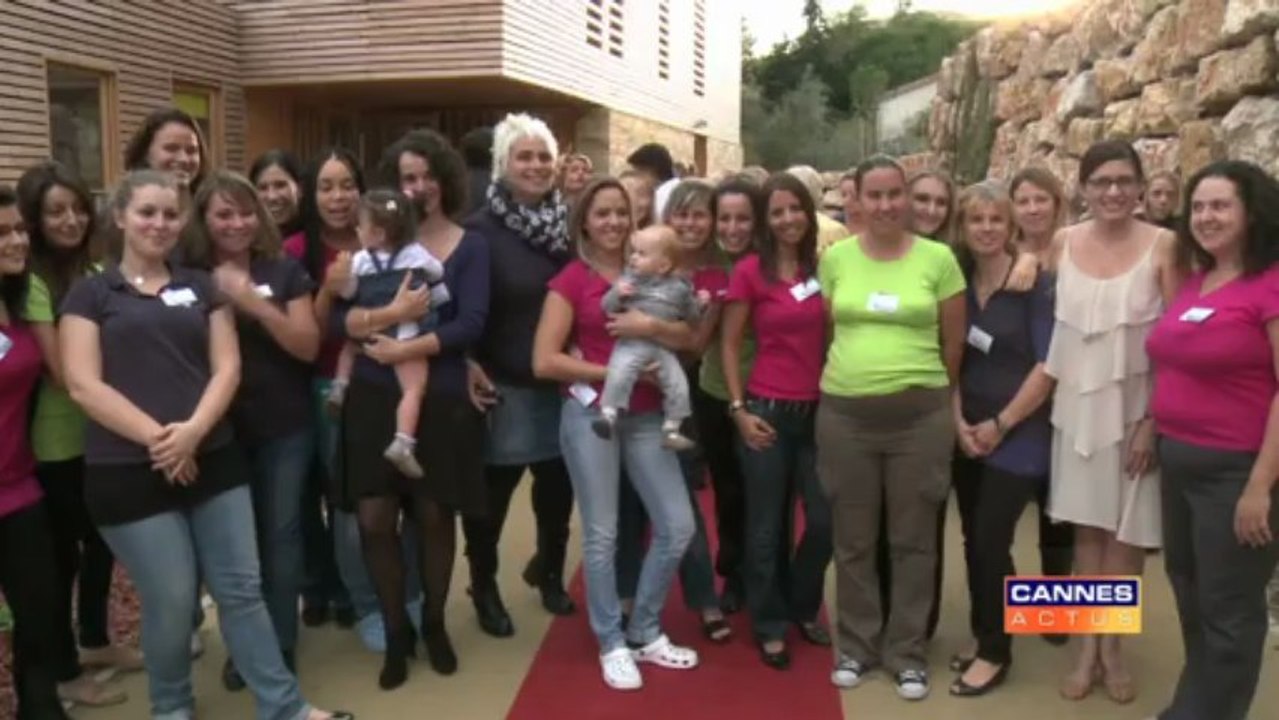 Inauguration crèche people and baby à Cannes septembre 2012