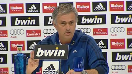 Mourinho defiende sus logros:"En 21 años, 18 entrenadores cinco semifinales" .
