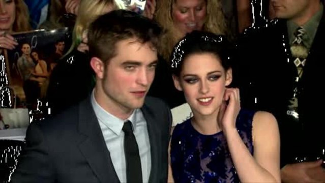 Robert Pattinson and Kristen Stewart's Sex Life 'Put On Hold' at Mom's House