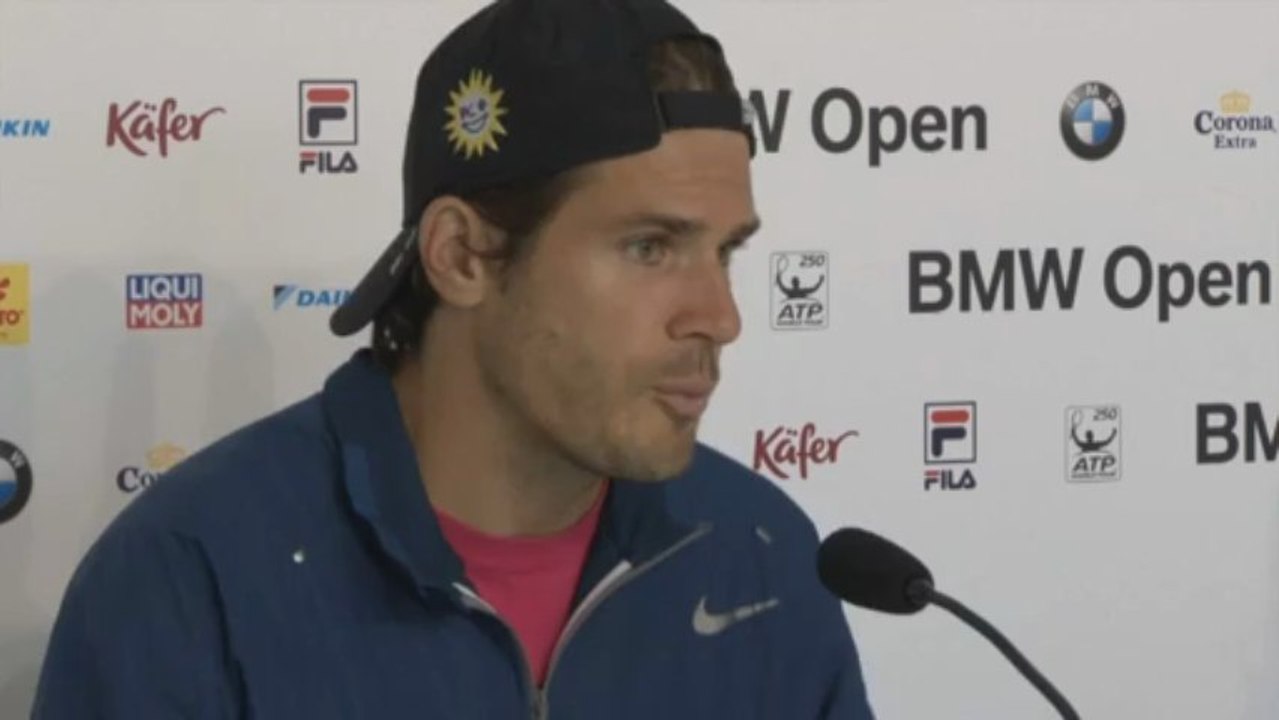 München: Fans unterstützen Tommy: 'Wer weiß wie lange der Haas noch spielt'