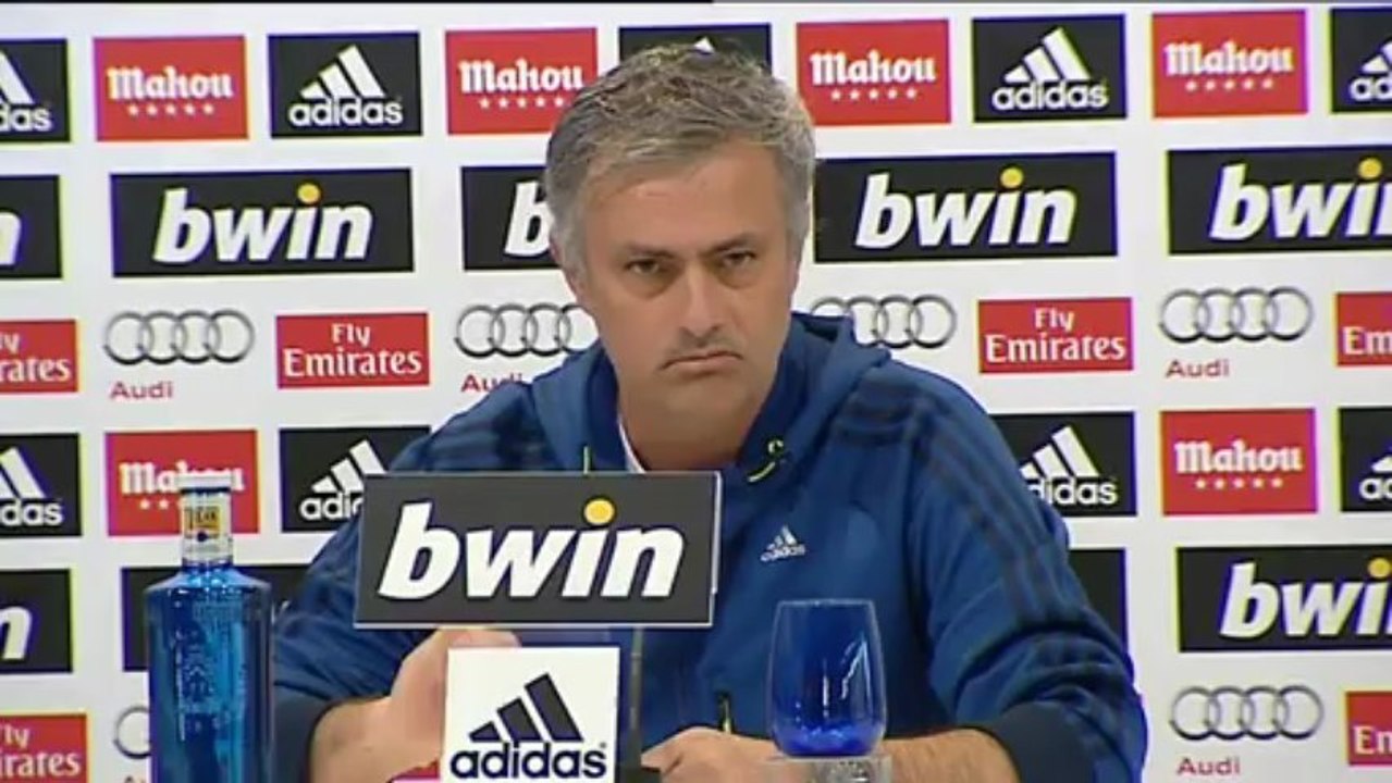 Mourinho defiende sus logros