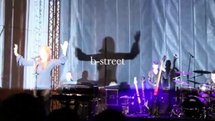 Anna Oxa in live