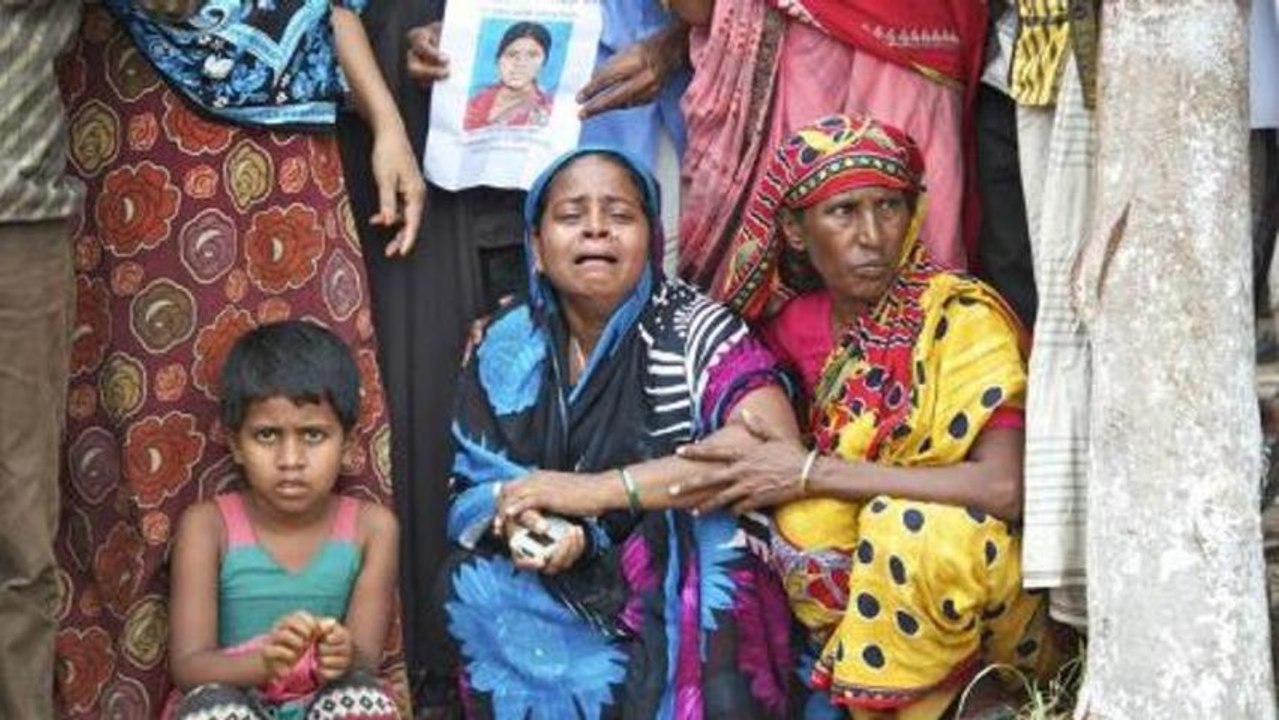 Death toll in Bangladesh building collapse exceeds 500