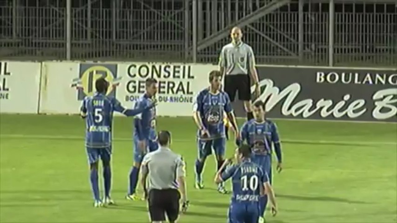 Arles-Avignon-EAG 0-2, LE RÉSUMÉ