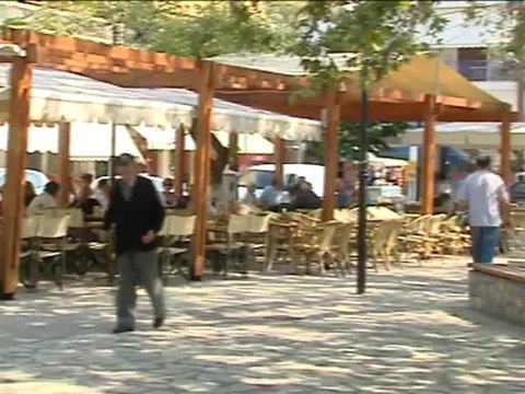 Επίτιμος δημότης Μακρακώμης ο Σόιμπλε