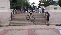 Peter Sagan showin his skills on stairs: Down and Up!! Cannondale Pro Cycling 2013