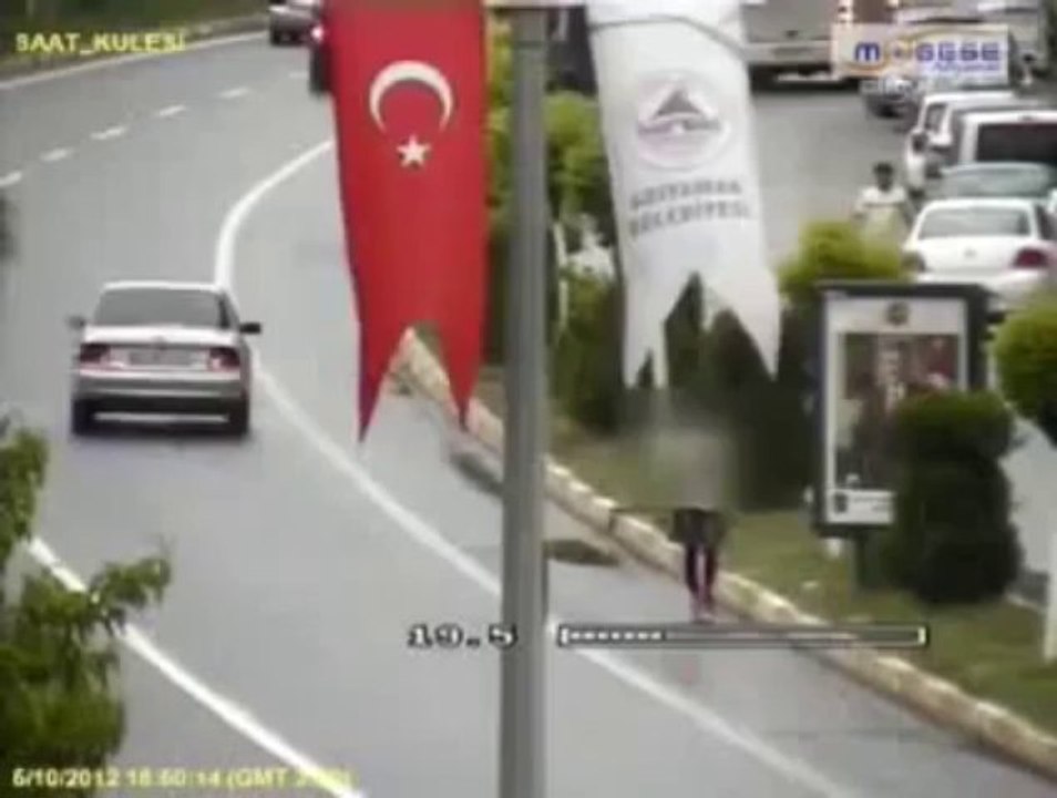 Mobese kamerasında akılalmaz görüntü!