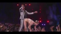 Parodie breaking bad/Miley Cyrus : Hank et Marie regardent The Video Music Awards