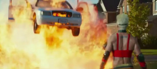 KICK-ASS 2 - Kick Ass Has Grown into a Man