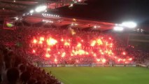 La folle ambiance lors du match Legia Varsovie -  Steaua Bucarest