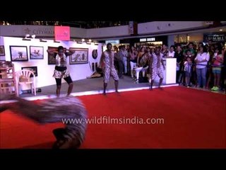 Group from Tanzania performing Acrobats at Select Citywalk