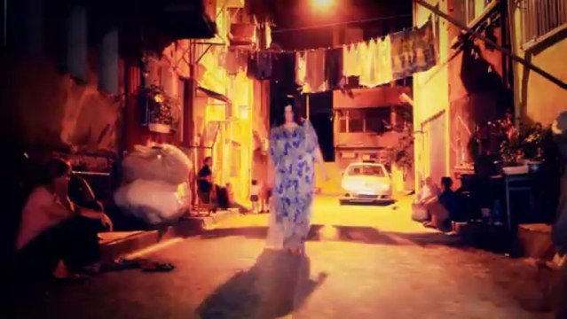 Nesrin - Hüseyin Kağıt ( Düet ) - Kafam Bi Milyon