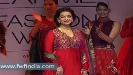 Juhi chawla walks on ramp for Indian textile day workshop