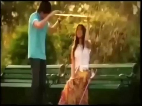 BEN SENI ANSIZ BEN SENI MEKANSIZ BEN SENI ÖLÜMSÜZ SEVDİM