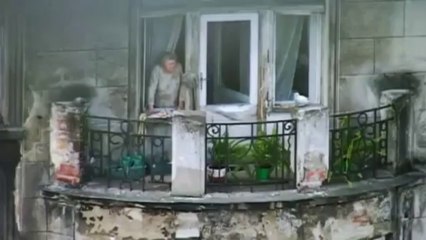 The First World War_ Part 5_ Shackled to a Corpse (1914 to 1916)