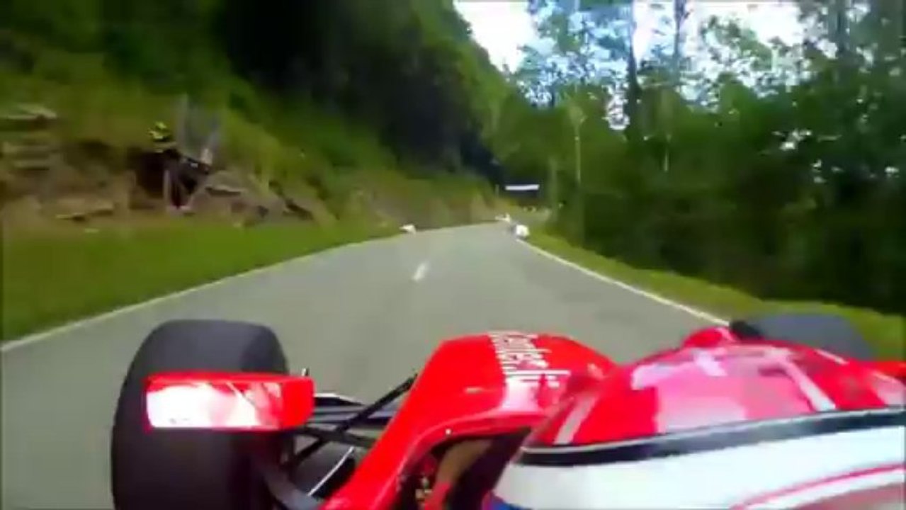 Formule 1 en caméra emarquée!!!