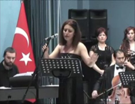 Yalnız Sen - Solist_ Derya Sahil Eroğlu- Balıkesir Türk Müziği Korosu Göksel Baktagir Konseri