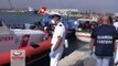 May day da un barcone di migranti, Guardia Costiera ne soccorre altri 70 minori e siriani