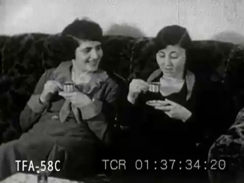 ÜSKÜDAR AMERİKAN  OKULU   1920 LER