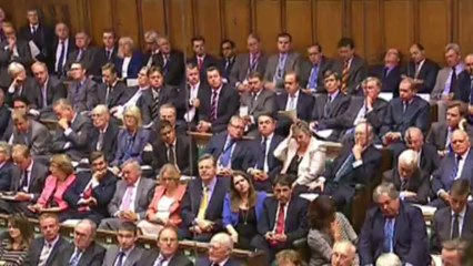 Parlamento britânico rejeita intervenção na Síria