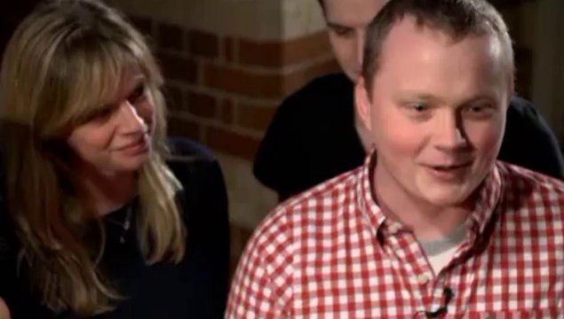 MRD Deck Blue (DVD and Gimmick) by Big Blind Media - Magic Trick