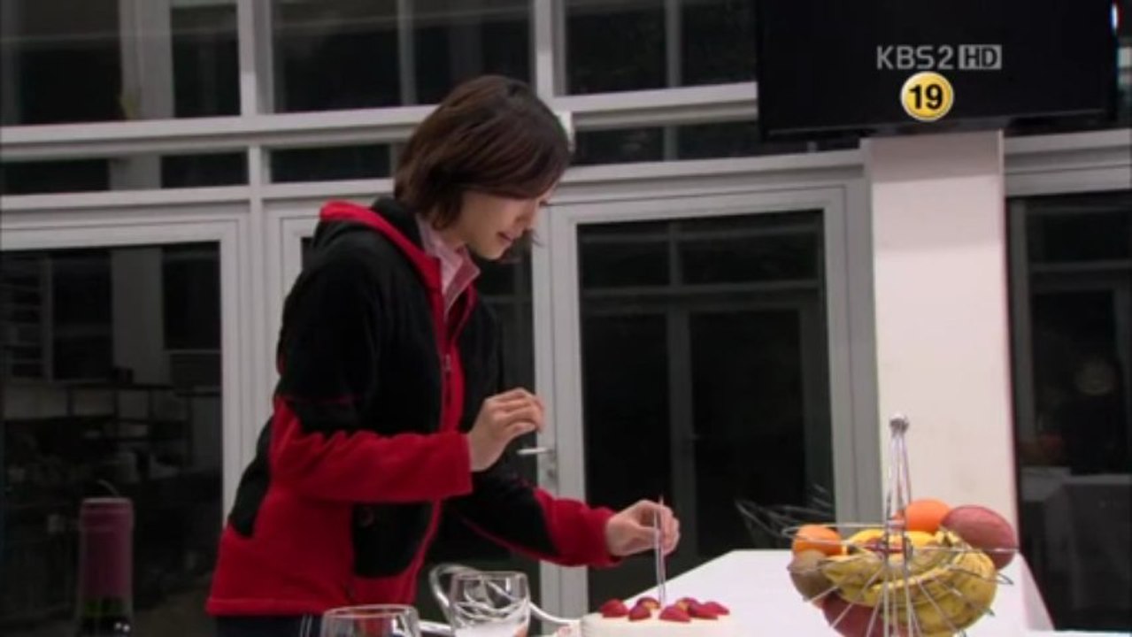 White.Chr.E7.Zeyra-002