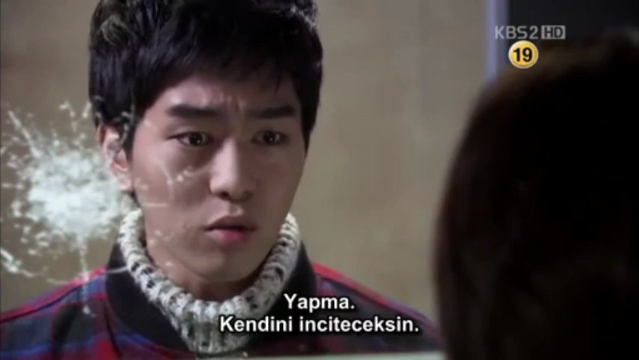 White.Ch.E8.Zeyra-001