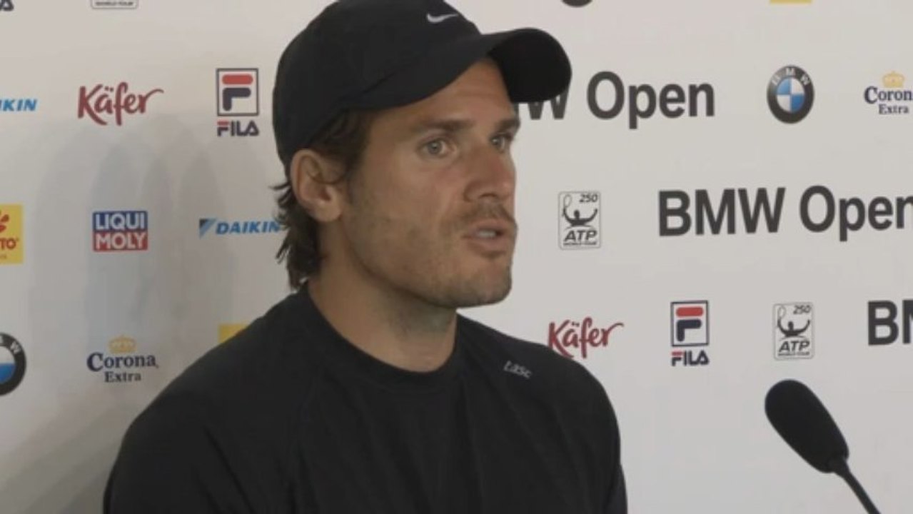 München: Haas adelt Brands: 'Sein Aufschlag ist eine Waffe'