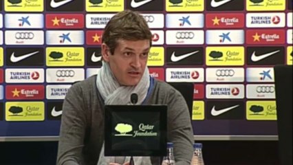 Vilanova tira de las orejas a Pique