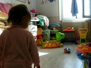 Bébé et les bulles