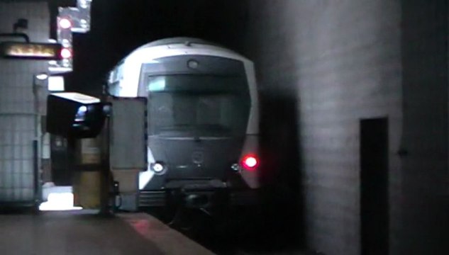 MI09 : Départ de la gare de Marne la Vallée Chessy sur la ligne A du RER