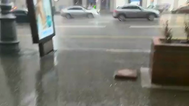 Huawei Ascend D1 Quad XL, тест камеры - Град на Тверской