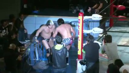 07. Suwama vs Takao Omori - (AJPW 04/27/13)