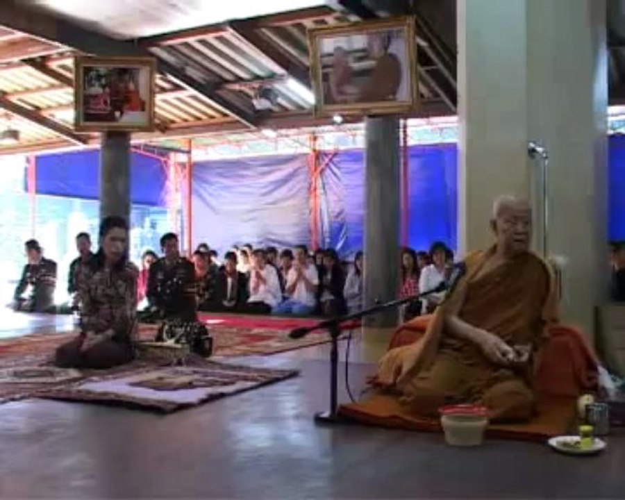 Luangta Maha Bua Sermon on November 17, 2550 - What is more bright than minds.