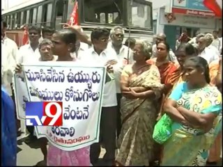 Farmers demand sale price for crop