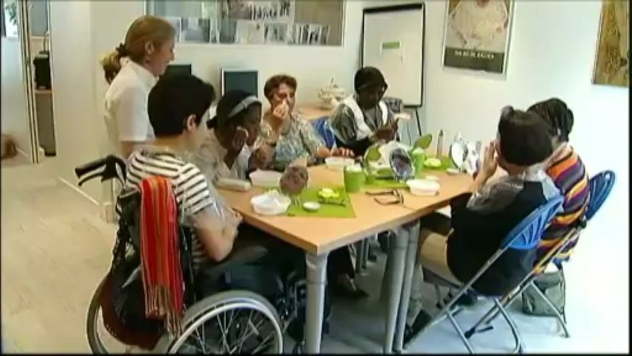 Oublier le handicap, le temps d'une séance de beauté