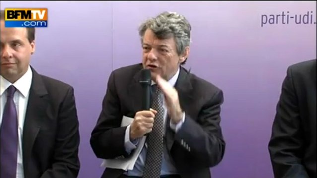 Bilan de Hollande: Borloo propose dix mesures vitales - 06/05