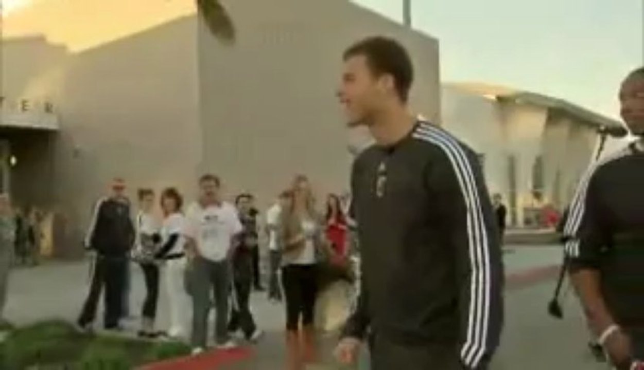 DeAndre Jordan & Blake Griffin React To The Chris Paul Trade