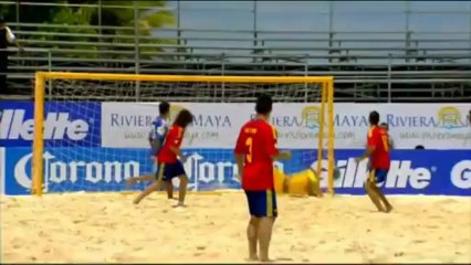 Fútbol Playa - El golazo del portero brasileño ante España