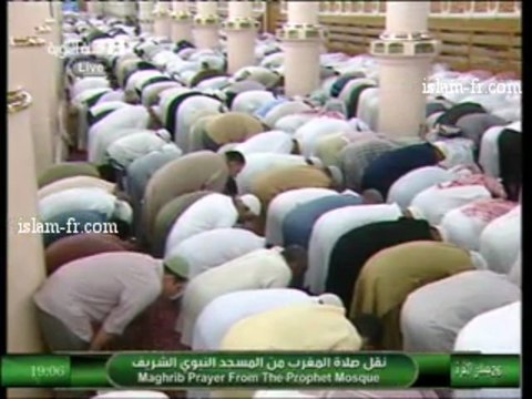 salat-al-maghreb-20130506-madinah