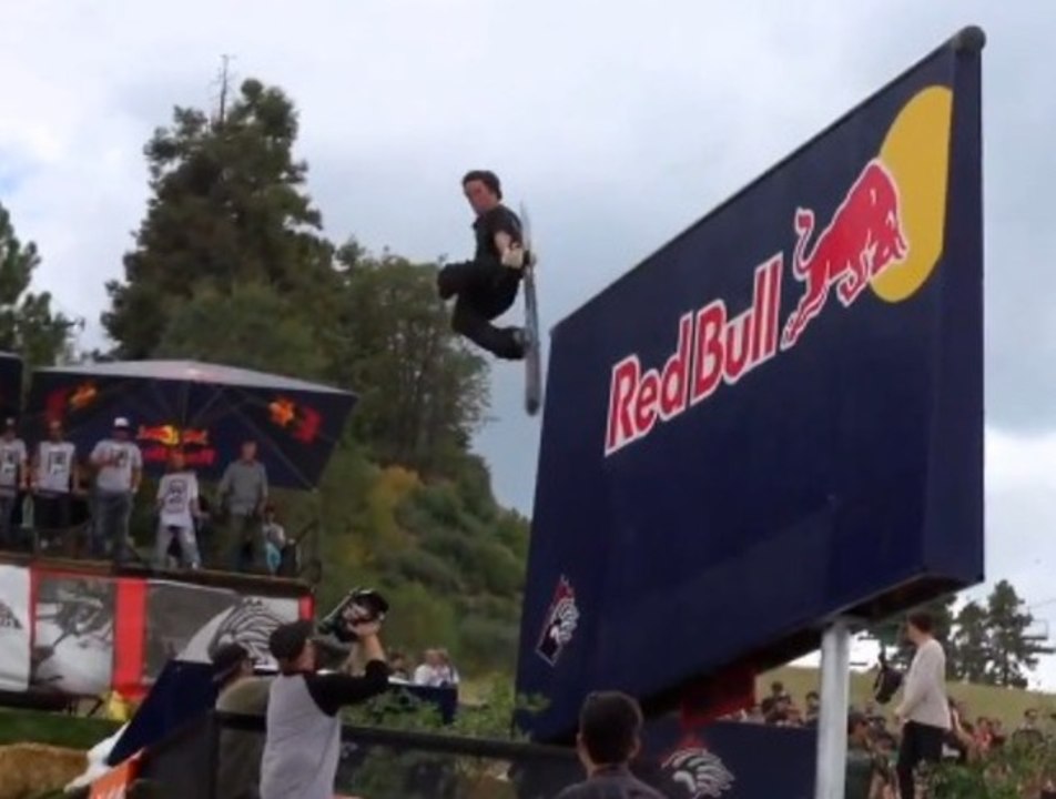Redbull - TransWorld SNOWboarding - 2012