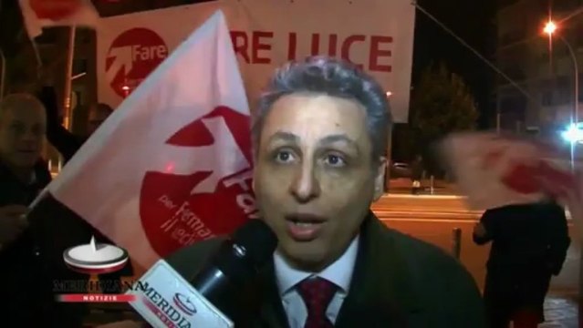 Fare luce sugli sprechi della Regione, flash mob di Fare per fermare il declino