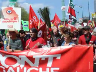 Les balayeuses ardéchoises à la manif du 5 Mai à Paris