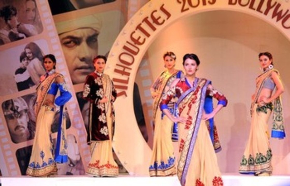 Beautiful Models In Saree at Silhouette 2013 Bollywood Bytes Annual Fashion Show!