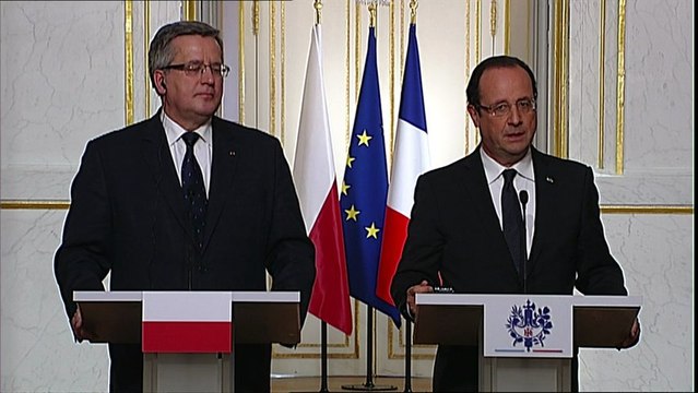 Hollande : la France prend au sérieux les menaces d'Aqmi